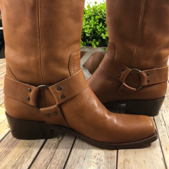 ❤️NEW Michael Kors Motorcycle Boot Tan - Picture 5 of 8